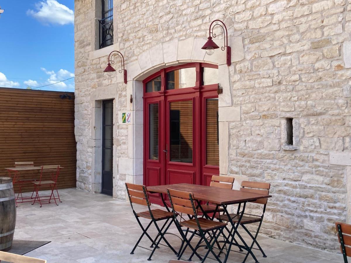 Hotel L'Aubergiste Corcelles-les-Arts Exterior foto