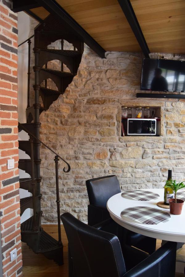 Hotel L'Aubergiste Corcelles-les-Arts Exterior foto
